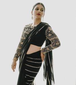 Paillettes de créateur exclusives et broderie Zari en satin lourd Banglori Saree disponibles au prix de gros - Product Image 1