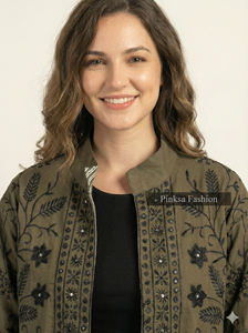 Chaqueta de terciopelo de lujo para mujer, estilo suzani, bordado bohemio hecho a mano, inspiración vintage, motivo tropical, otoño invierno, tejido de algodón. - Product Image 4