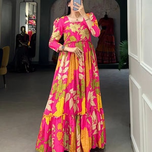ชุด anarkali ผ้าไหมพิมพ์ลายดอกไม้ออกแบบล่าสุดเสื้อผ้าอินเดียและปากีสถาน - Product Image 1