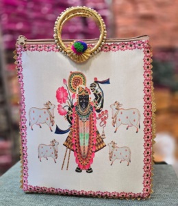 Nouvel Arrivage Vintage Fashion Shrinath Ji Sac à Bandoulière pour Kirtan Festivals Mariages Célébrations Traditionnelles Dame Robe Vente en Gros - Product Image 2