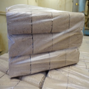 Briquettes de bois rondes de qualité supérieure en sacs de 10kg en stock Commandez maintenant avec livraison rapide Options de prix de gros disponibles - Product Image 5