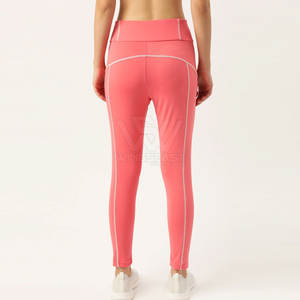 Legging de qualité pour femmes avec logo personnalisé Taille élastique et taille moyenne Design Motif solide Offre Spéciale à prix raisonnable - Product Image 3