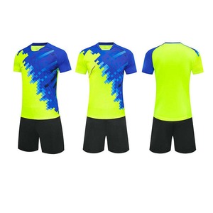 Uniformes de fútbol en blanco de alta calidad 100% poliéster transpirable deportes Kits chándal ropa de fútbol nuevo diseño Jersey Venta caliente - Product Image 5