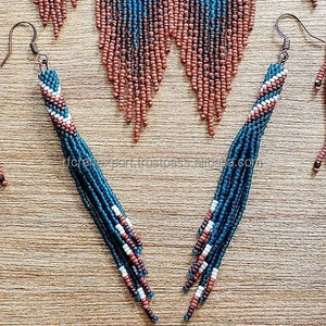 Boucles d'oreilles faites à la main à la mode Boucles d'oreilles perlées de style ethnique Déclaration Boucles d'oreilles perlées américaines par RF Crafts - Product Image 3