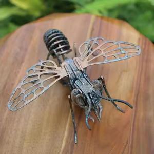 <b>Bee</b> Vietnam Luxury Metal Films Interior Decorative Sofa Photo Wall for Home and Commercial Use Wholesale - Product Image 1