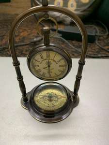 Horloge nautique vintage en laiton boussole minuterie métal poli artisanat style antique impression numérique pour capitaines et affichage à la maison - Product Image 4