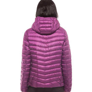 Veste matelassée élégante pour femme avec capuche et poches Vêtements d'hiver pour l'extérieur et les looks décontractés - Product Image 2
