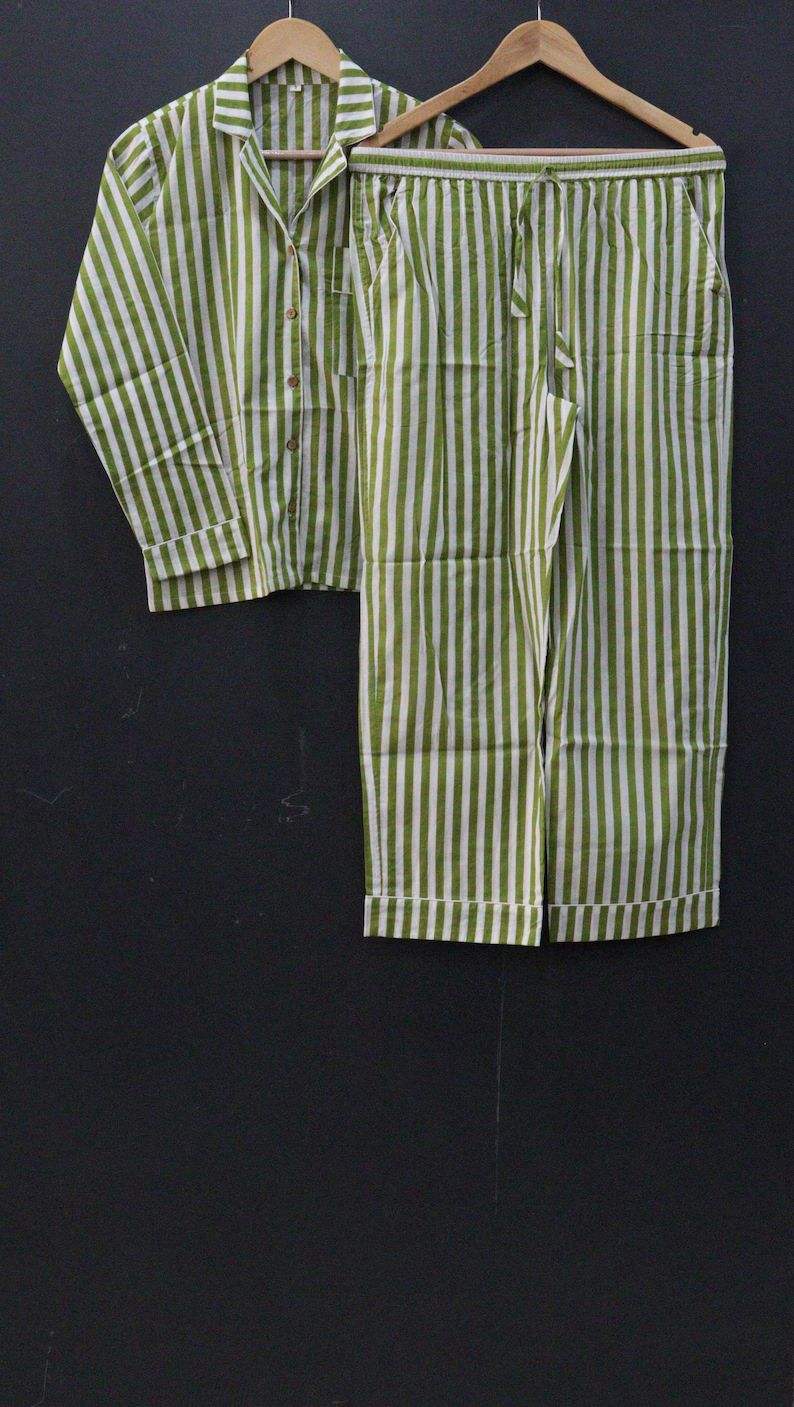 ดูภาพนี้