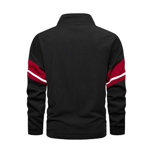 Sudadera con capucha con cremallera personalizada y pantalones para correr, chándal cortavientos para hombres, hecho en Pakistán con logotipo impreso, engranajes de temporada de invierno - Product Image 4