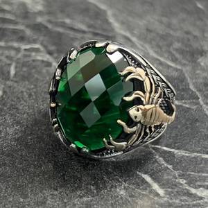 Anillo de Plata de Ley 925 para Hombre con Circonita Verde, Diseño Grabado de Escorpión, Anillo con Signo del Zodiaco Escorpio, Joyería de Moda, Regalo - Product Image 1