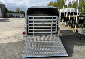 Remolque para ganado NUEVO/USADO de 42 pies cúbicos, 10' x 5', remolque agrícola para transporte de animales, remolque agrícola para transporte de ganado nuevo - Product Image 5