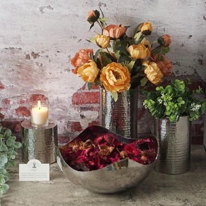 Bol décoratif en argent à bord incurvé de qualité supérieure, élégant présentoir de table pour chocolats, desserts et collations, fabriqué à la main en Inde - Product Image 3