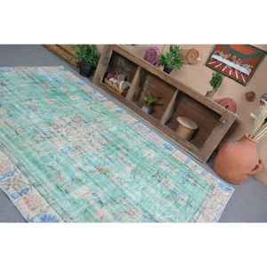 Alfombra Vintage Grande de 5.7x8.9 pies, Alfombra Turca con Rayas Azules - Product Image 4