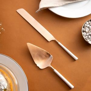 Elegante Servidor de Pastel de Acero Inoxidable de Diseño, Juego de Espátula y Cuchillo para Servir Postres con Acabado de Cobre al por Mayor para Restaurante, Hotel - Product Image 1