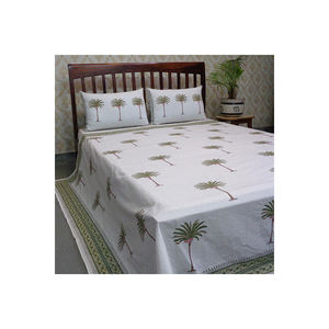 Juego de colcha de último diseño, bloque de mano impreso, bien absorbente, 100% algodón suave, tamaño Queen, colcha con 2 fundas de almohada a la venta - Product Image 1