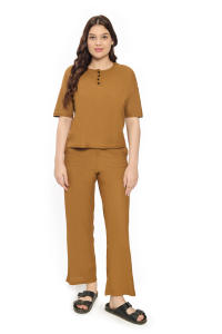 Ensemble coordonné décontracté pour femmes élégantes en mélange de coton avec haut court tricoté anti-rétrécissement et ensemble assorti de pantalons pour l'approvisionnement en vrac - Product Image 4