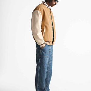 Veste de baseball pour homme sur mesure de haute qualité, vente en gros, vestes universitaires simples, manches en cuir, tissu en toile, placement du logo sur le devant - Product Image 6