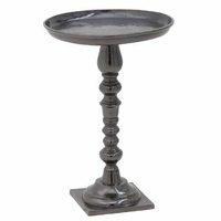 Table basse de style moderne de haute qualité en métal fait à la main avec manteau noir pour les pièces d'exposition et les sculptures Statue
