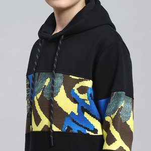 Survêtement durable et confortable pour enfants avec design classique à rayures latérales Ensemble assorti à la coupe décontractée pour un usage quotidien - Product Image 5