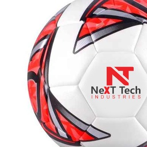 เทคโนโลยีการแข่งขันฟุตบอลไฮบริดแบบมืออาชีพวัสดุพื้นผิว TPU ลูกบอลออกแบบเองและโลโก้ตามสั่ง - Product Image 4