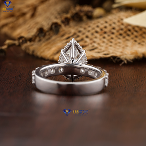 แหวนเพชรทรงกลม4.08 TDW ลูกแพร์สีทอง18K ที่ซ่อนอยู่ฮาโล/ปูล้อมรอบ cvd/hpht - Product Image 3