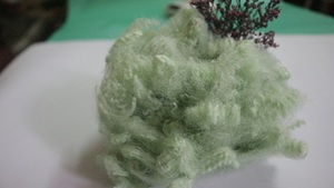 High Quality 100% Polyester <b>Staple</b> Fiber 15D HS Green Hollow Siliconized Recycled Fiber Grade Filling Toys Pillow Blankets - Product Image 4