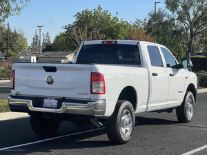 RAM 2500 Tradesman Crew Cab 4WD 2022 - Product Image 4