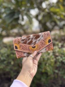 Gran oferta, bolso de mano de cuero occidental de piel de vaca auténtica con estilo, cartera multiusos, diseño a mano, bolso de moda tallado - Product Image 3