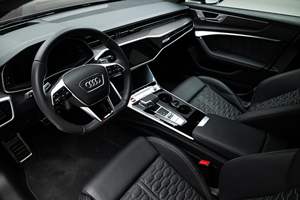 Audi RS 6 Avant 2023 Limpio, Bajo Kilometraje, Motor Automático, Asientos de Cuero Disponibles para la Venta - Product Image 2