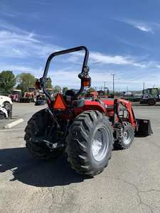 Tracteur 2023 Massey Ferguson 1840M-Puissance compacte pour une productivité maximale - Product Image 3