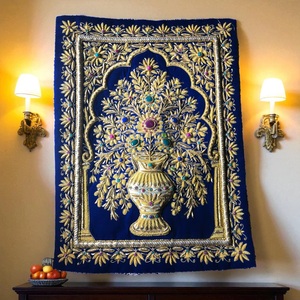 Alfombra bordada a mano Zari Exquisito patrón floral Hecho a mano Zardozi Art Jewel Inspired Carpet - Product Image 3