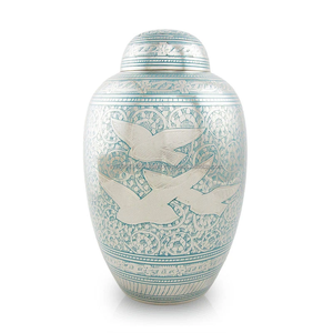 Urnas de Cremación de Latón Estilo Americano al por Mayor para Cenizas Humanas y de Adultos, Personalizables con Diseños a Medida para Mascotas - Product Image 6