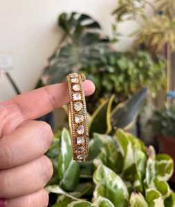 Polki Bracelet Juego de joyas de latón Matt Gold Polish para bodas Fiestas Opciones de tamaño 2,4 2,6 Compromisos de moda chapados en oro - Product Image 1