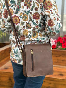 Nouveau fait à la main en cuir véritable sac à bandoulière en cuir véritable sac à main décontracté bandoulière multi utilisations bureau en gros de haute qualité unisexe sac - Product Image 2