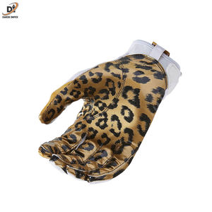 Gants de football américain super collants en cuir avec impression de logo personnalisé, meilleure prise en main pour une utilisation sportive, au prix de gros - Product Image 6