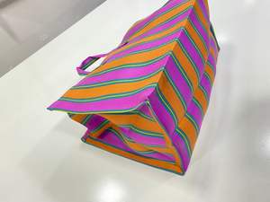 Sac de rangement en nylon réutilisable écologique de haute qualité, sac de plage en plastique recyclé tissé à la main avec fermeture éclair rayée RPET, tendance - Product Image 2