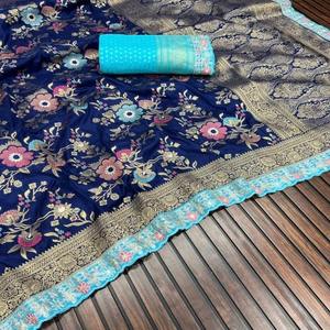 Bolso de mano de metal de lujo exportador indio para cócteles y ocasiones nupciales Uso disponible a precio de fábrica de La India - Product Image 2