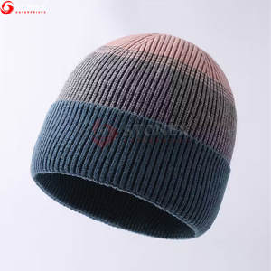 Bonnet en peluche tricoté sur mesure de haute qualité pour hommes - Utilisation à la plage et en voyage Couleurs personnalisées Service OEM Tissu commun - Product Image 2