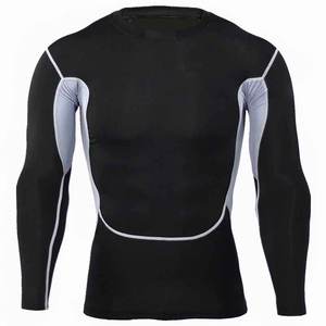 Camisas de compresión Bjj Rash Guard para mujer de estilo personalizado a precios razonables con impresión por sublimación - Product Image 6
