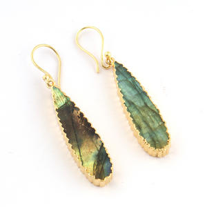 Collection élégante labradorite feu naturel longue poire forme boucle d'oreille en laiton plaqué or bijoux de mode pour femmes - Product Image 1