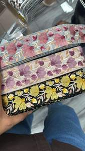 Hecho a medida en color beige y marrón, cordones bordados de diseño floral de 2 pulgadas de ancho para reventa y para prendas. - Product Image 2