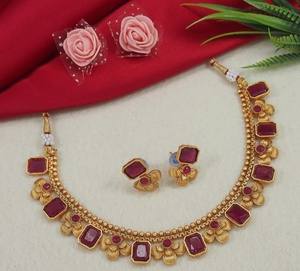 Parure de bijoux de mariée traditionnelle ethnique en alliage plaqué or, avec boucles d'oreilles et collier en cristal et strass, motif floral, pour femme - Product Image 2