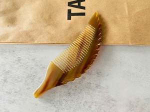 Peigne en corne naturelle fait à la main pour barbe toilettage coiffure peigne polyvalent confortable - Product Image 5