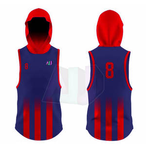 Ensemble de maillot et short de compression 7v7 tendance, 100% polyester, respirant, séchage rapide, coutures renforcées, personnalisable - Product Image 4