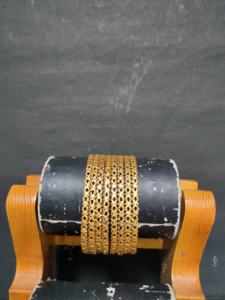 Brazaletes de calidad superior con 22CT chapado en oro redondo en forma de moda diseñado brazaletes hechos a mano para la venta por exportadores - Product Image 2