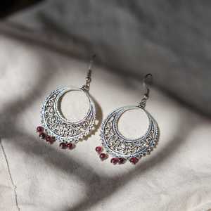 ต่างหูพลอยโกเมนสีแดง925เงินสเตอร์ลิงเครื่องประดับงานแต่งอินเดียแบบดั้งเดิมสำหรับผู้หญิง - Product Image 6