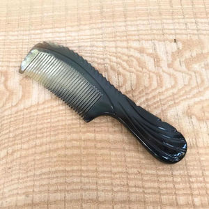 Color Natural acabado de alta calidad personalizado hecho a mano impermeable cuerno cristal peine arte coleccionable hecho Real cuerno de búfalo - Product Image 1