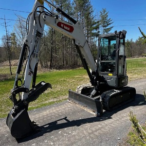 Excavatrice Bobcat E60, poids opérationnel de 3 tonnes, moteur, capacité de la benne de 0,4 m³, pompe hydraulique, boîte de vitesses, roulement, modèle 2023 prêt à l'emploi - Product Image 2
