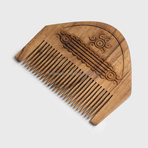 Latest Design Wooden <b>Comb</b> for Hair Wooden <b>Comb</b> Hair for Home Salon Parlor Customized Size Best Quality From India by RF Crafts - Product Image 2