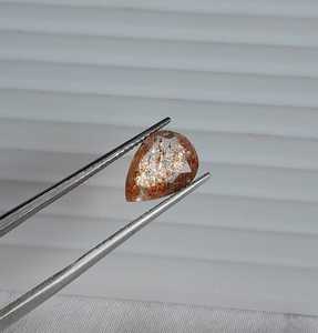 Cabochons de pierre de soleil dorée naturelle de haute qualité en forme de poire, pierres précieuses brutes authentiques en gros pour la fabrication de bijoux - Product Image 3